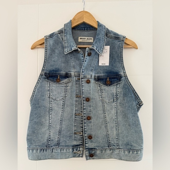 Brody Jeans Jackets & Blazers - BNWT Brody Jeans Denim Vest, size large.